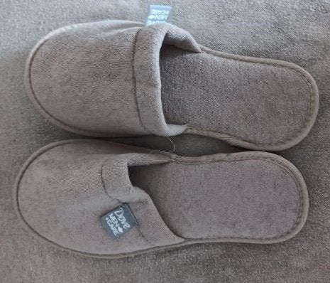 Slasch en éponge Dove 40/41 NEUF, Bruin, Nieuw, Sandalen of Muiltjes, Ophalen of Verzenden