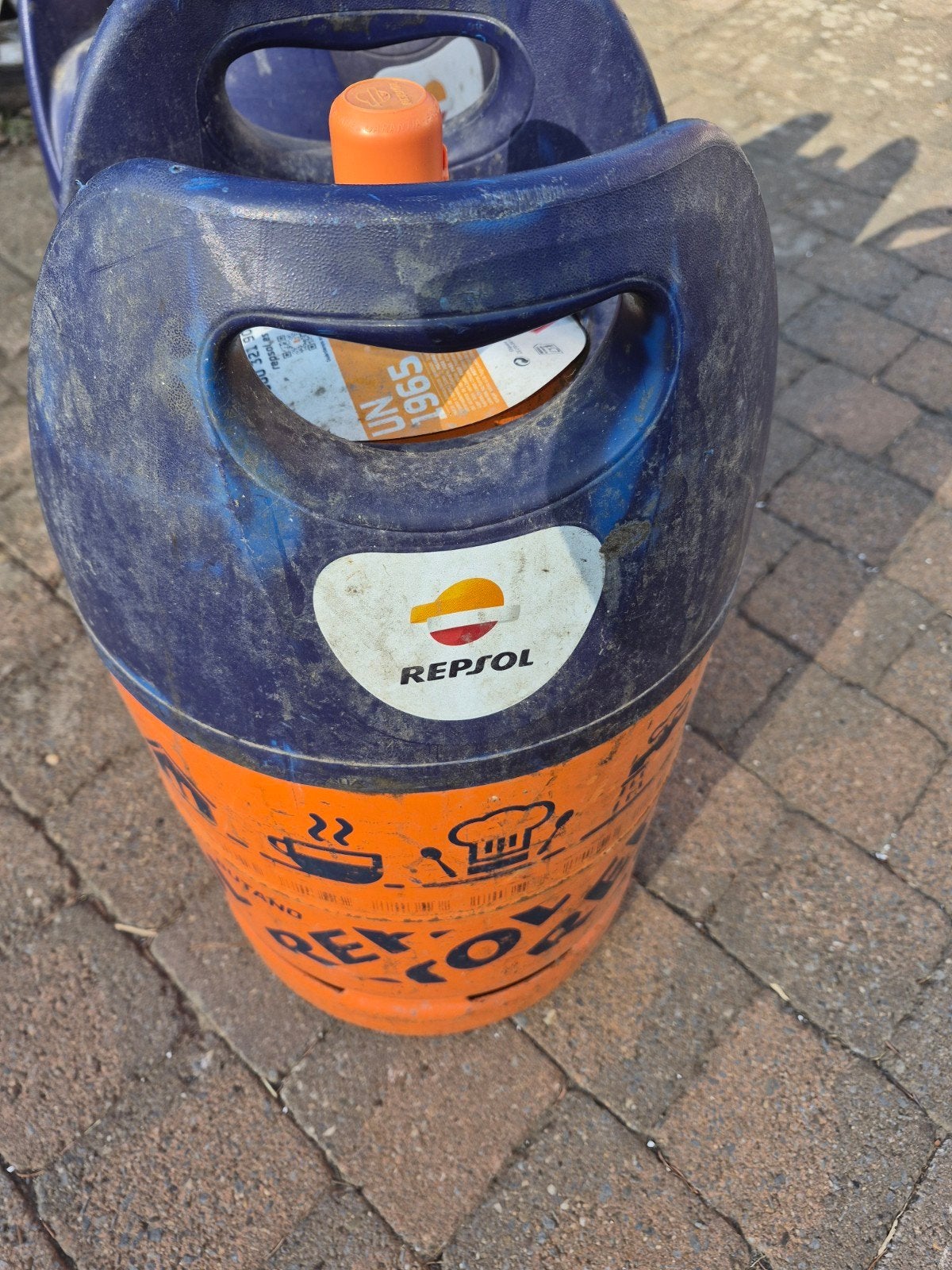 bonbonne de gaz repsol, Enlèvement