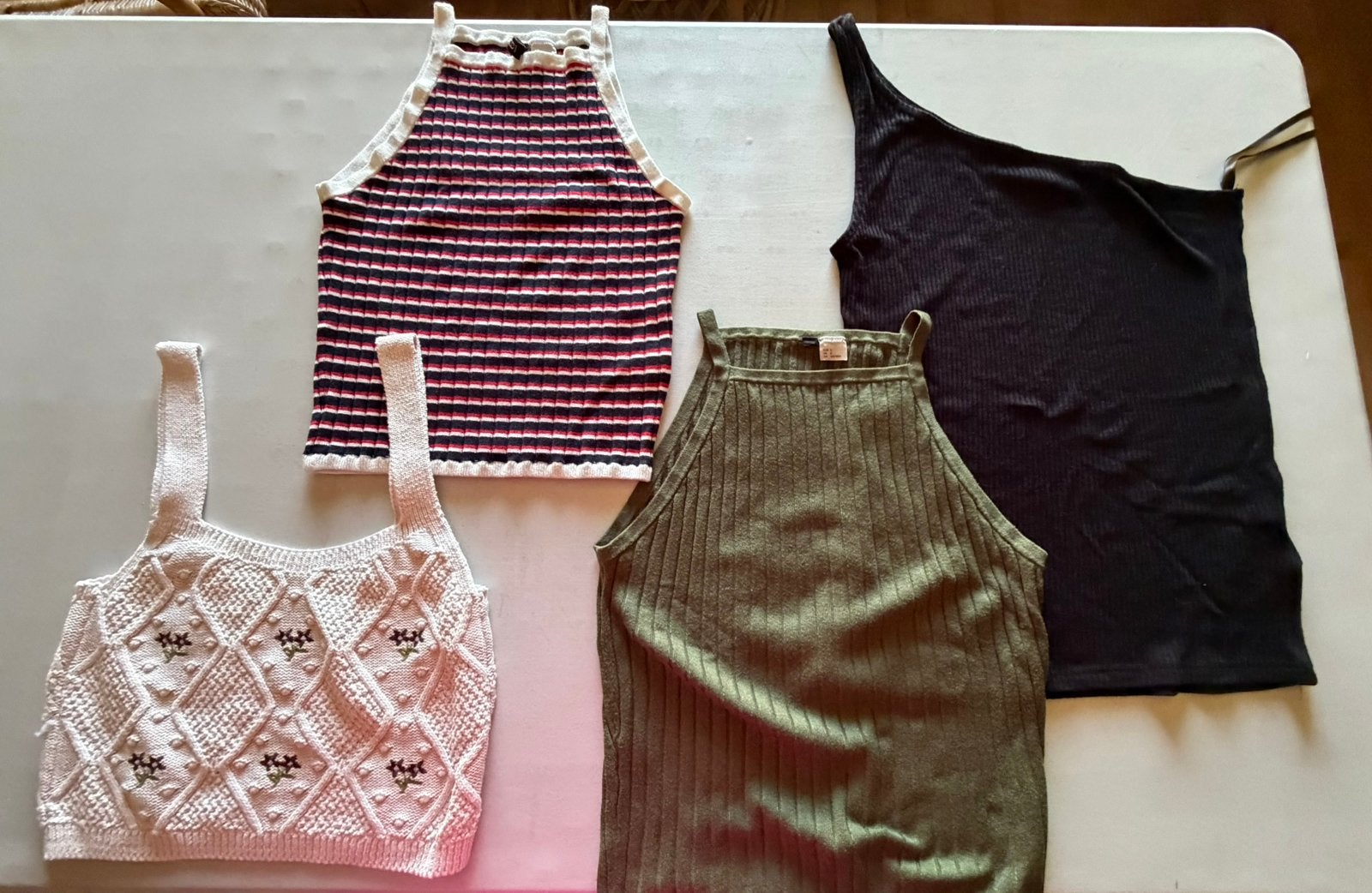4 st jeugdige zomer /vakantie tops (Small), Kleding | Dames, Dames-kledingpakketten, Ophalen, Nieuw, Maat 36 (S)