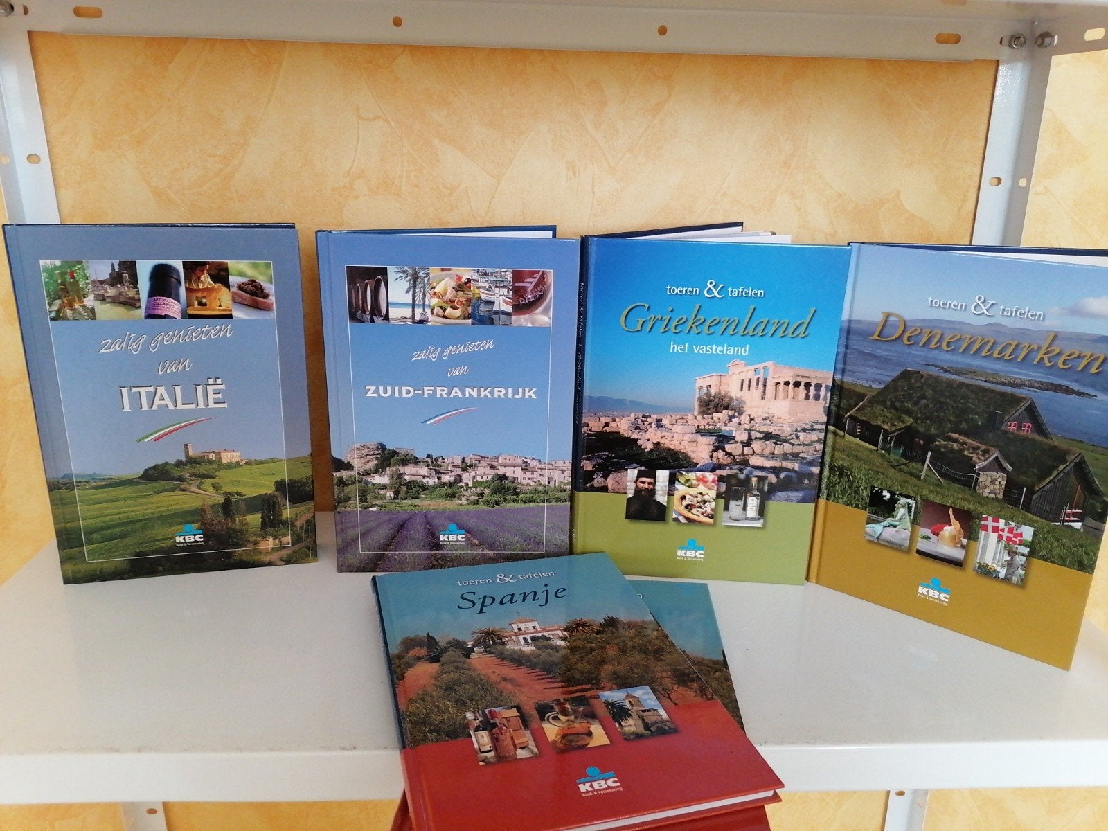 Toeren en tafelen: reeks van 5 landen, Boeken, Ophalen of Verzenden