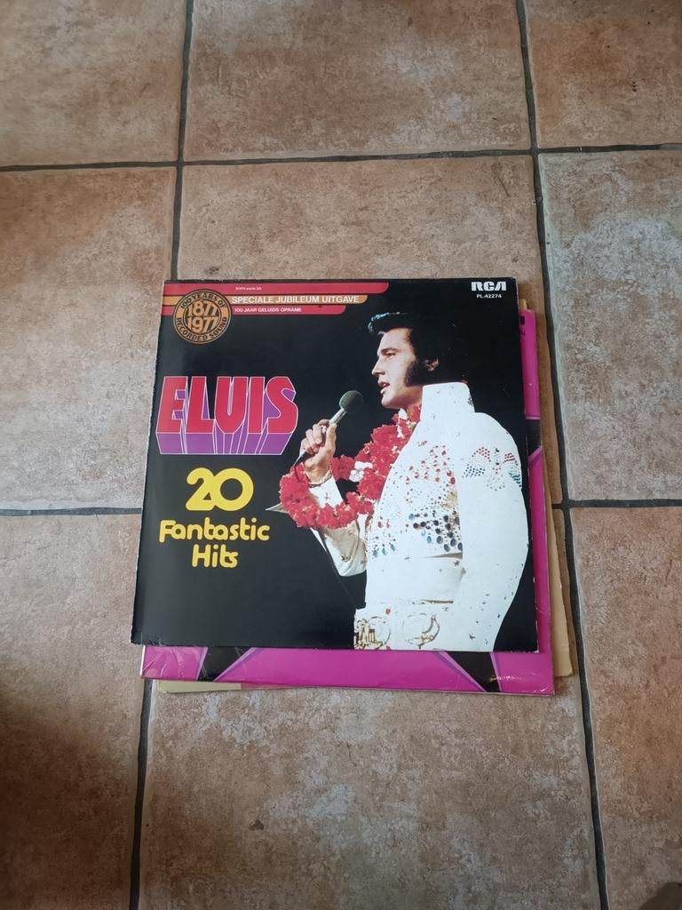 Elvis Presley, Envoi