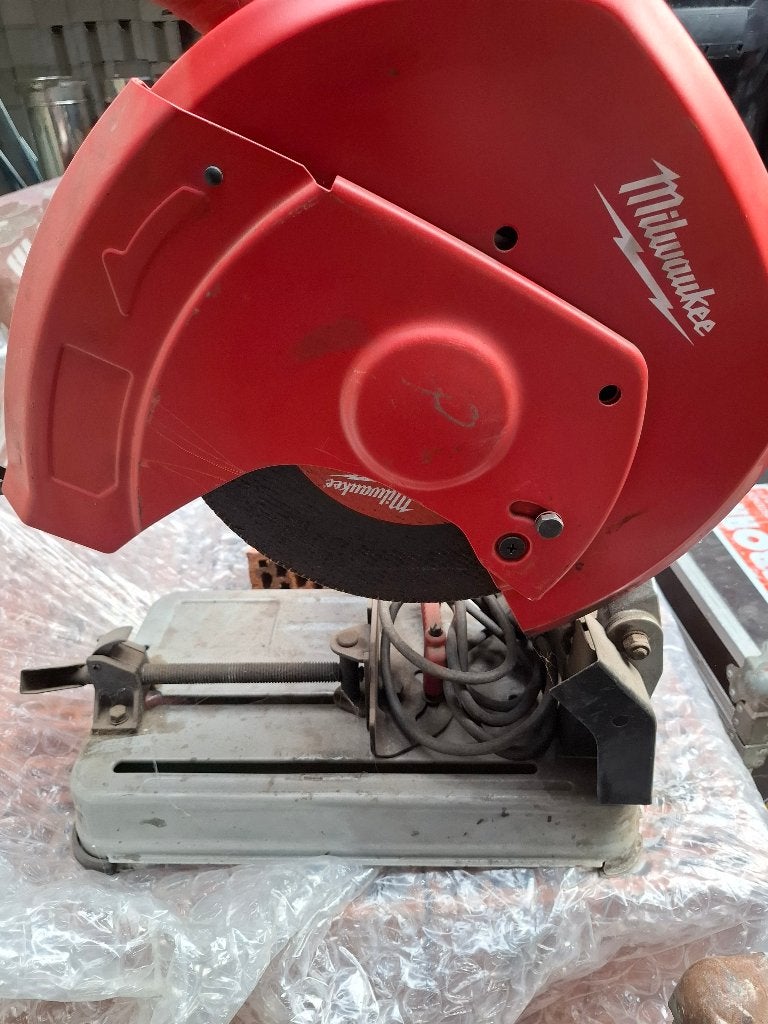 Afkort slijpmachine, Ophalen, Gebruikt