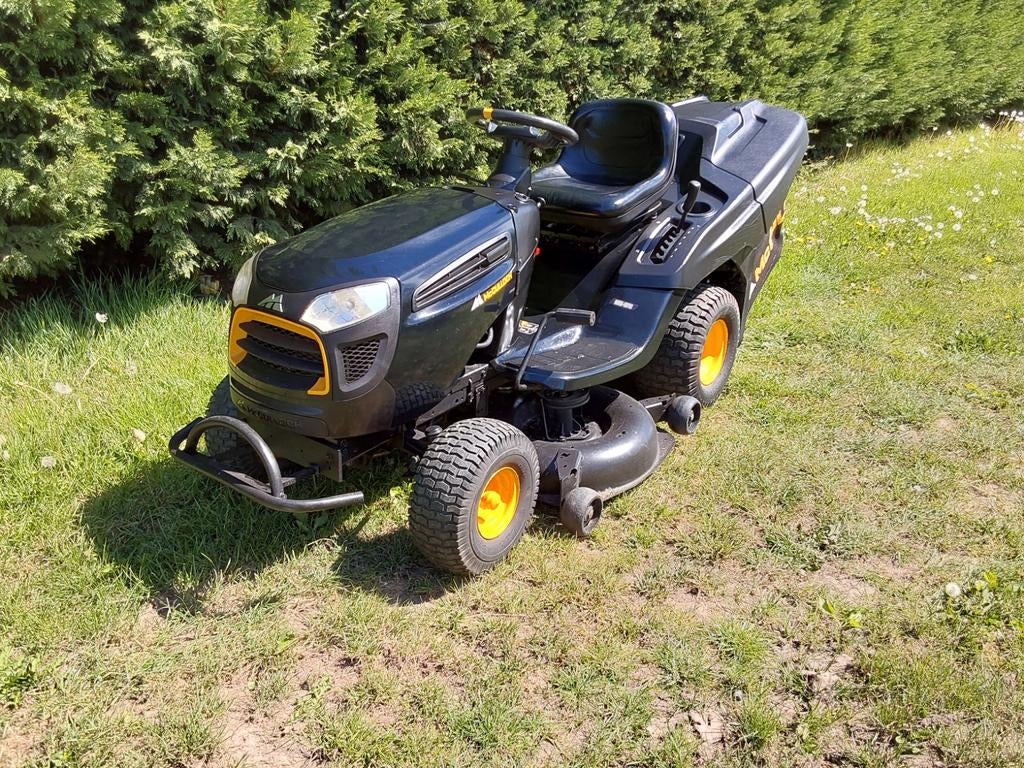 Tondeuse autoportée McCullough 110 cm, largeur de coupe hydr, Enlèvement