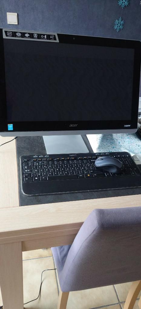 ACER TOUGH 21,5 ALL IN ONE PC, Computers en Software, Ophalen, Gebruikt, 2 tot 3 Ghz, Met monitor