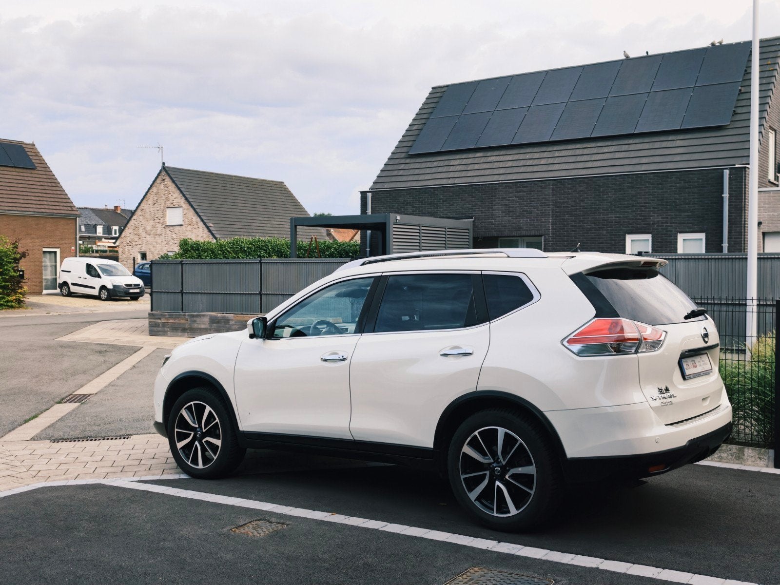 Nissan Xtrail, Auto's, Nissan, Electronic Stability Program (ESP), Zwart, 1600 cc, Wit