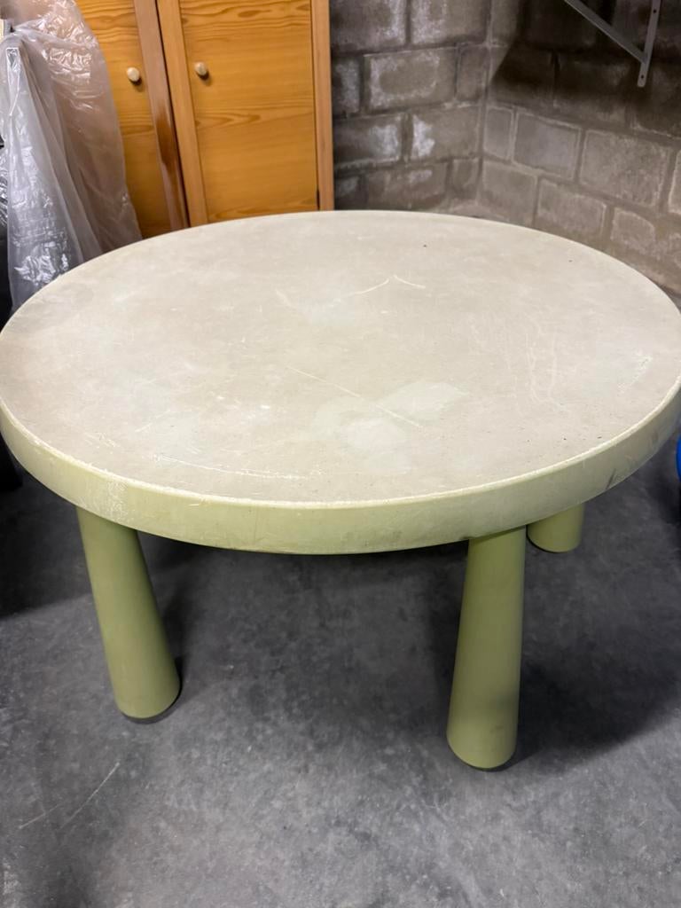 Kinder tafeltje voor buiten, Ophalen, Gebruikt