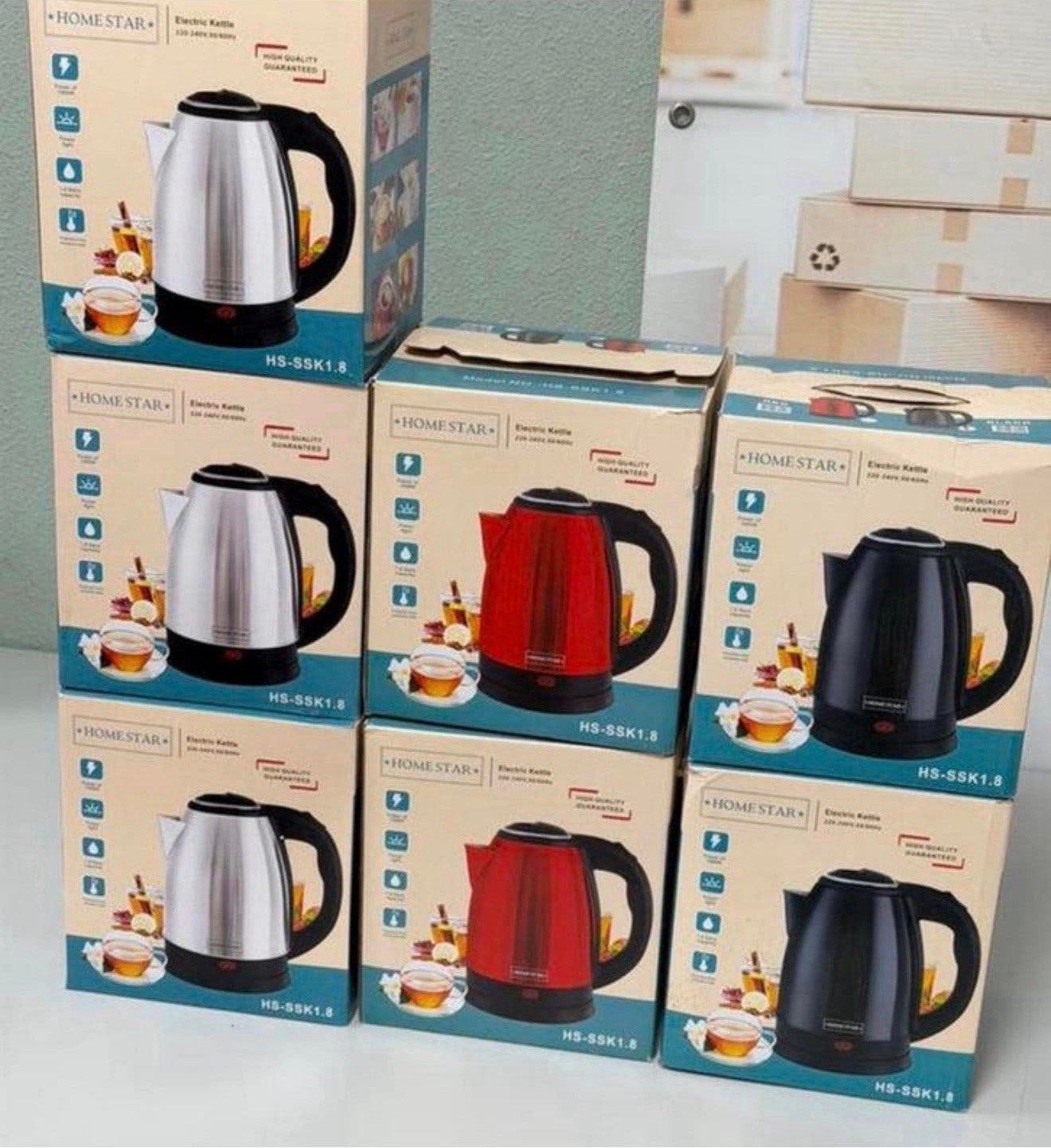 Bouilloire Homestar HS-SSK1.8 1,8 L 1500W rouge noir argenté, Electroménager, 1 à 2 litres, Enlèvement ou Envoi, Neuf, Inox