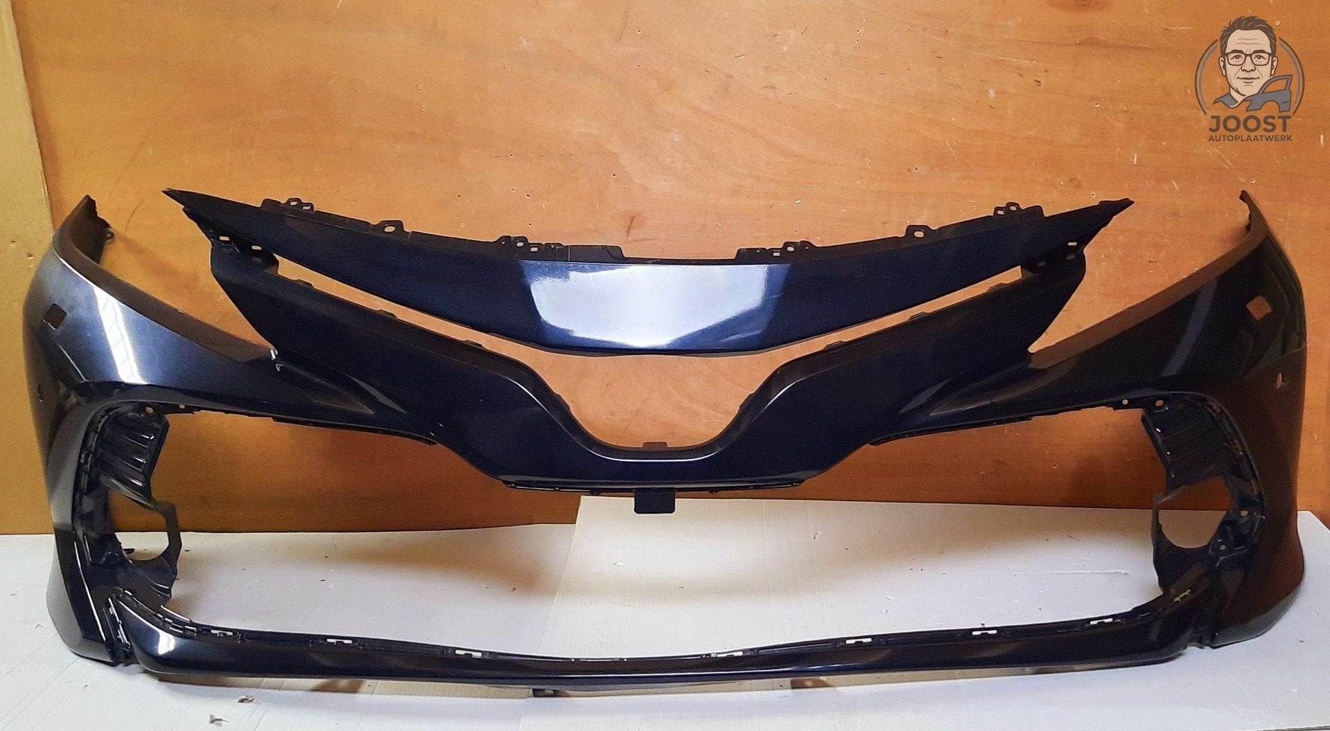 Voorbumper nieuw orgineel Toyota Camry 2018-2020 52119-3T930, Auto-onderdelen, -, Voor, Nieuw, Ophalen of Verzenden