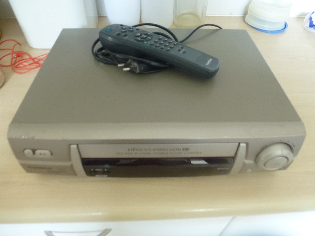 6-KOPS STEREO VHS VIDEOSPELER, Audio, Tv en Foto, Ophalen of Verzenden, Gebruikt