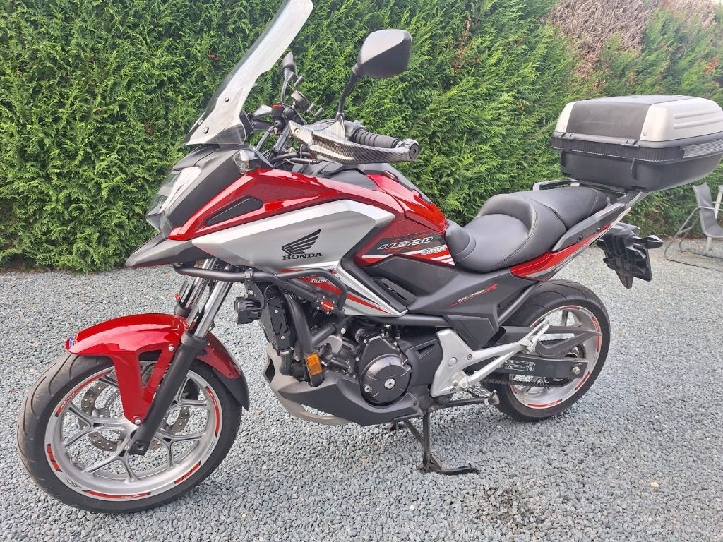 honda nc750x dct, Motos, ABS, Occasion, Particulier, 4 cylindres