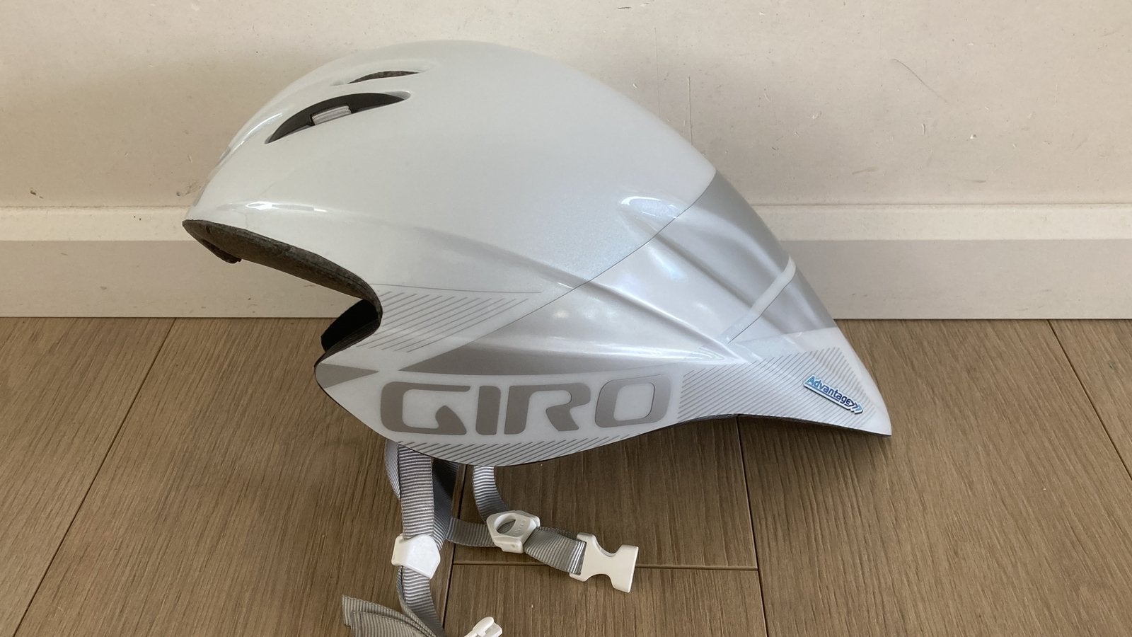 Triathlon helm, Ophalen, Zo goed als nieuw, S, Heer of Dame