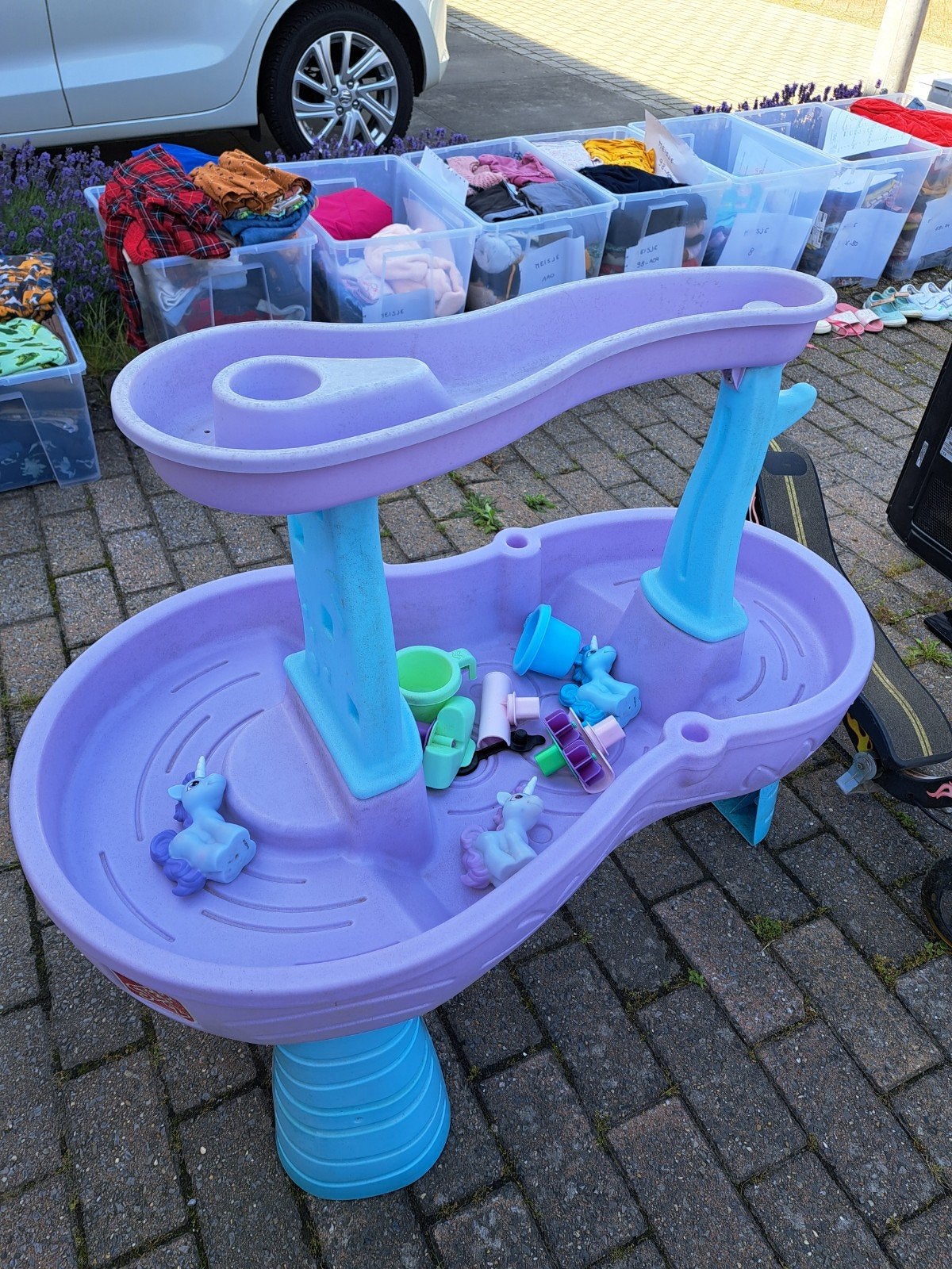 Waterspeeltafel, Ophalen