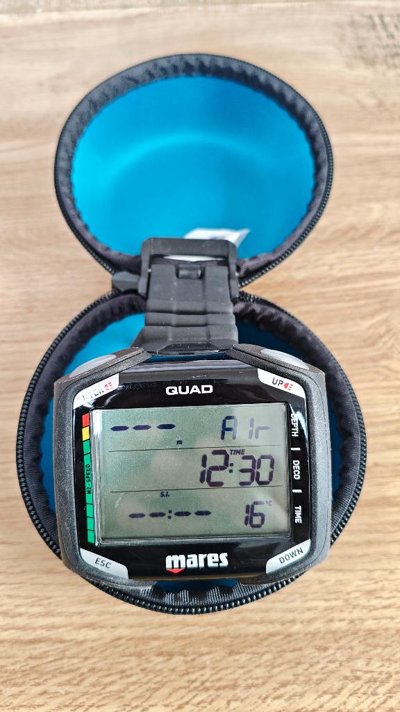 Mares Quad duikcomputer, Watersport en Boten, Ophalen of Verzenden, Zo goed als nieuw, Duikcomputer