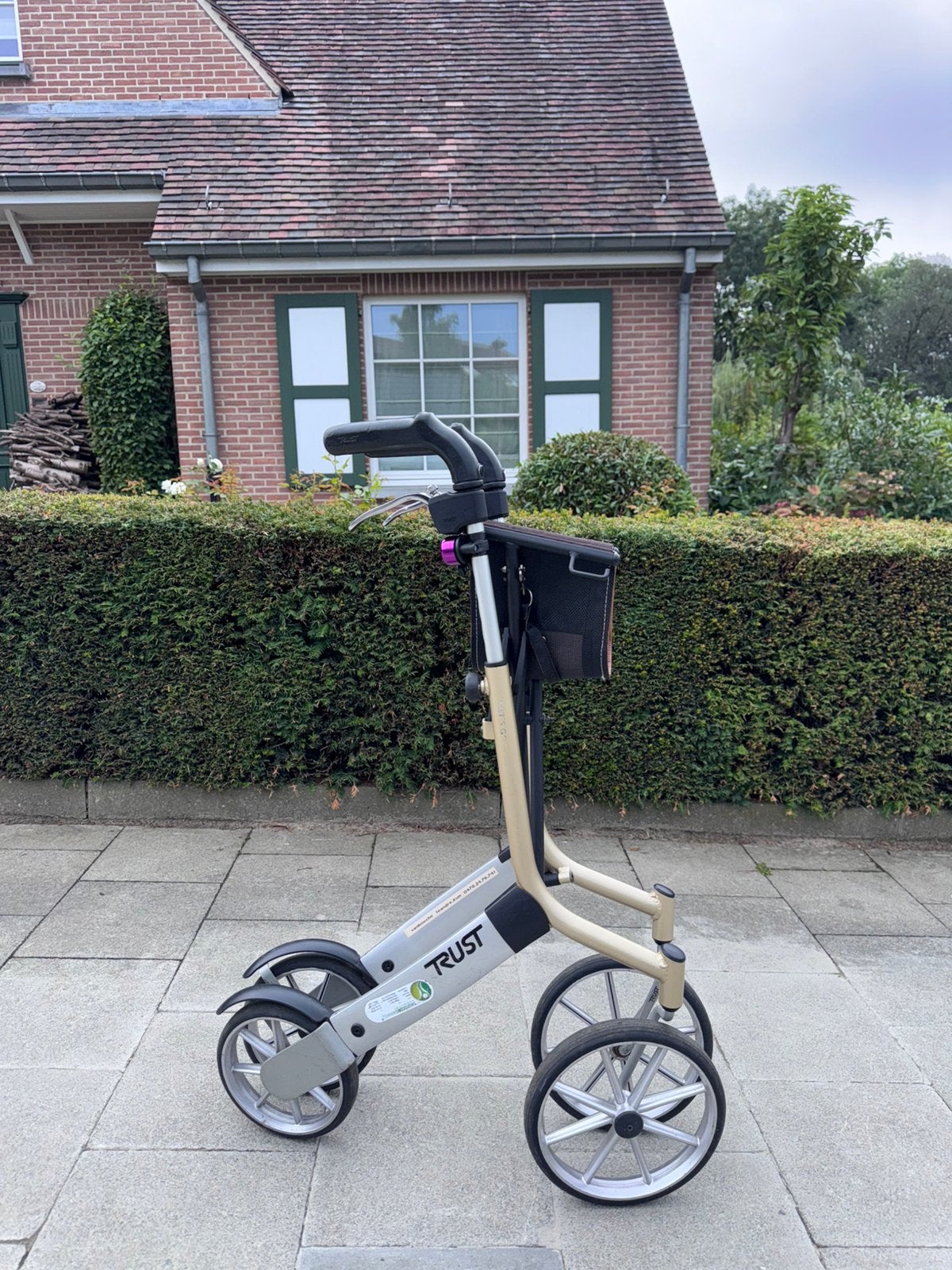 Trust opvouwbare rollator plooibare - verstelbare rollator, Ophalen of Verzenden, Zo goed als nieuw