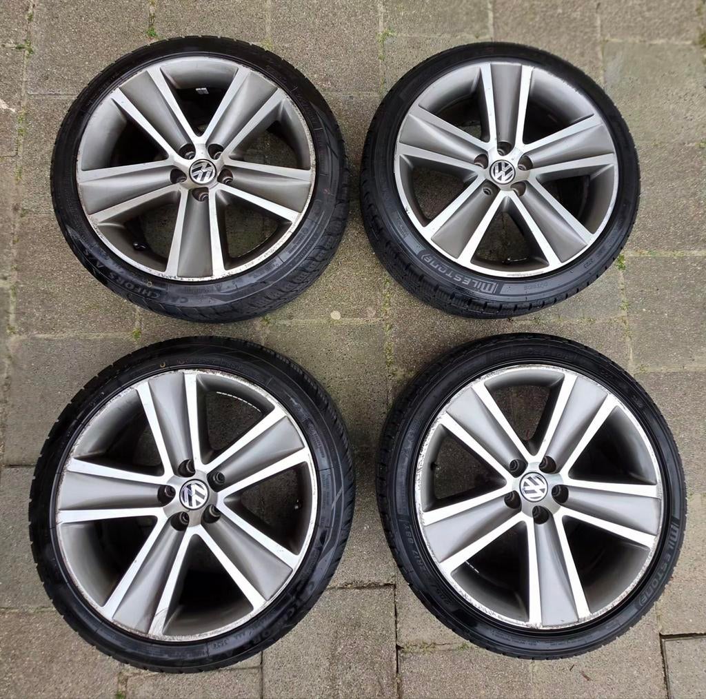 17 inch Originele VW Budapest Velgen - 5x100 - All-season, Auto-onderdelen, Banden en Velgen, Band(en), All Season, 17 inch, 205 mm