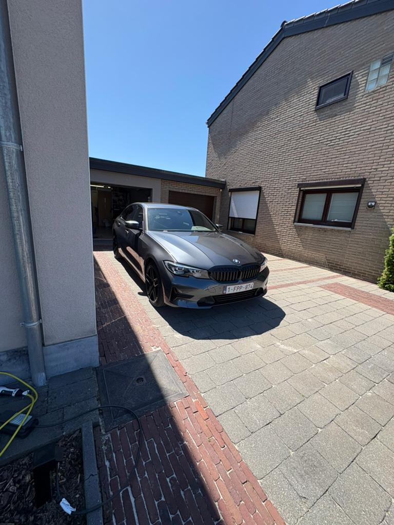 BMW 330e 2019, Autos, BMW, Particulier, Série 3, ABS, Caméra de recul, Airbags, Air conditionné, Alarme, Android Auto, Apple Carplay