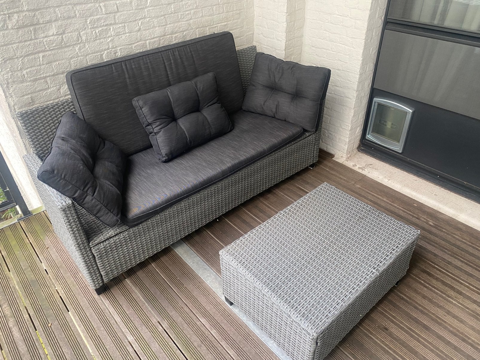 Outdoor couch and table, Ophalen, Gebruikt, 3 zitplaatsen, Tuinset