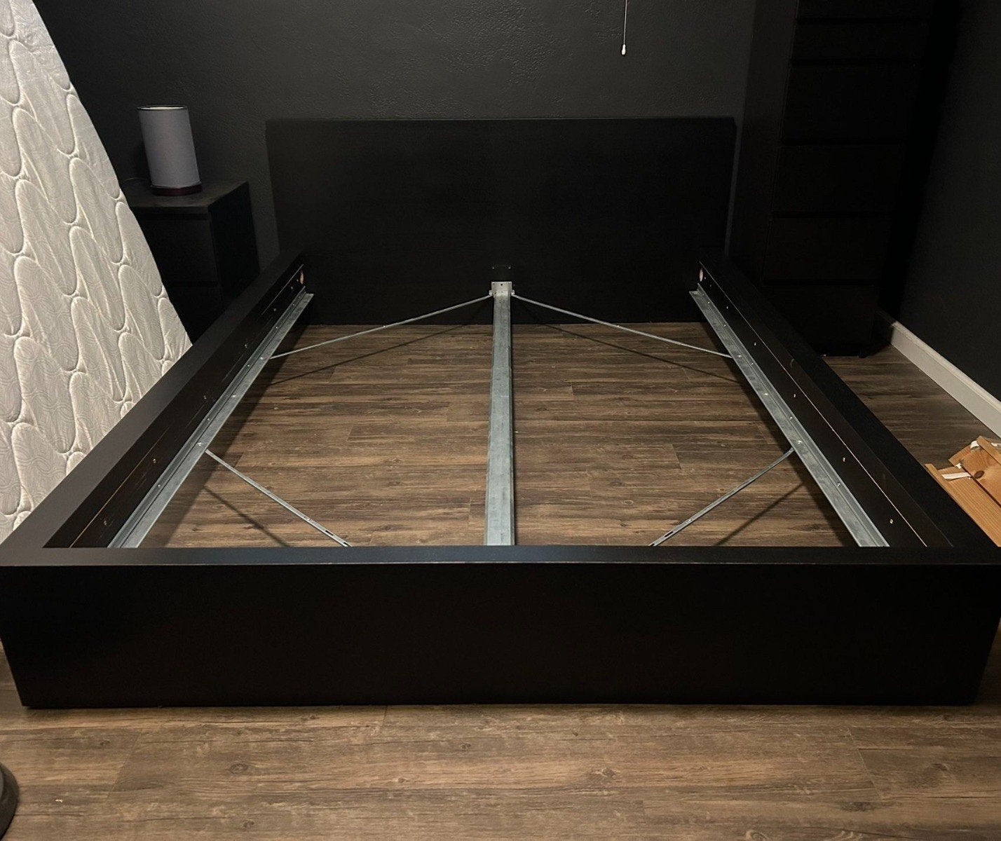 Lit 140 Malm Ikea noir, Enlèvement, Noir