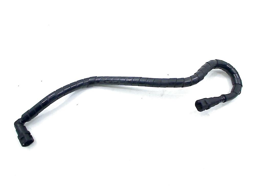 BRANDSTOFLEIDING Suzuki M 1800 Intruder (M1800) (01-1970/-), Dhr. S. di Majo, Gebruikt, Info@cama-motorparts.nl, P.J. Troelstraweg 8 8
3144 CX  MAASSLUIS, NL