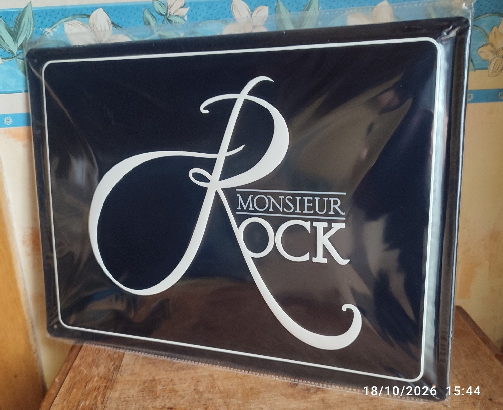 Mooi metalen plaatje: Monsieur Rock beer., Verzamelen, Ophalen of Verzenden, Nieuw, Reclamebord, Plaat of Schild, Overige merken