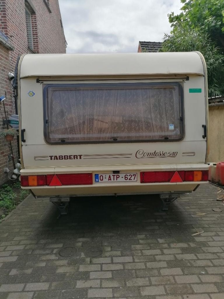 CARAVAN, Vast bed, Rondzit, Tabbert, Particulier