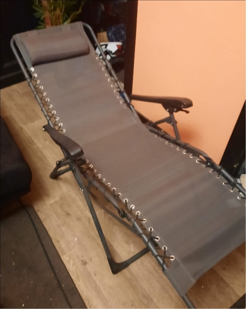 Chaise longue de jardin + matelas imperméable, Enlèvement, Comme neuf, Réglable