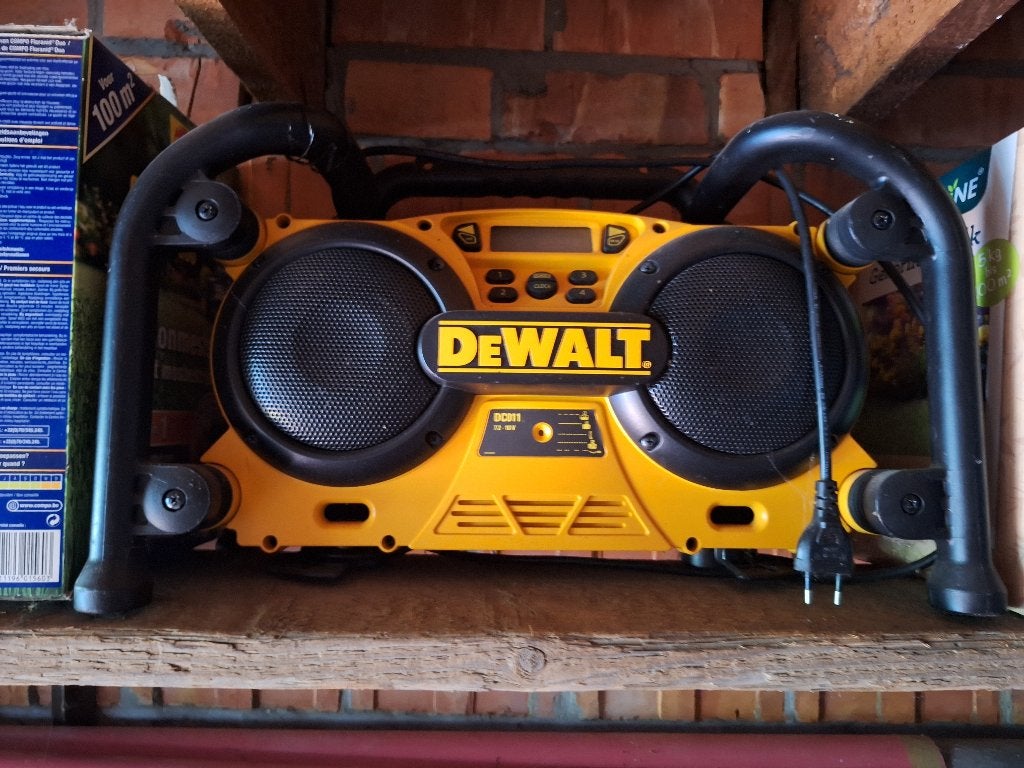 Werfradio Dewalt, Audio, Tv en Foto, Ophalen, Zo goed als nieuw