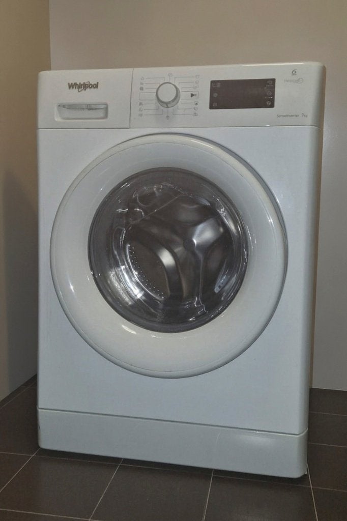 Whirlpool FreshCare+ FFS 7238 W - 7 kg, 1200 à 1600 tours, 6 à 8 kg, 85 à 90 cm, Chargeur frontal