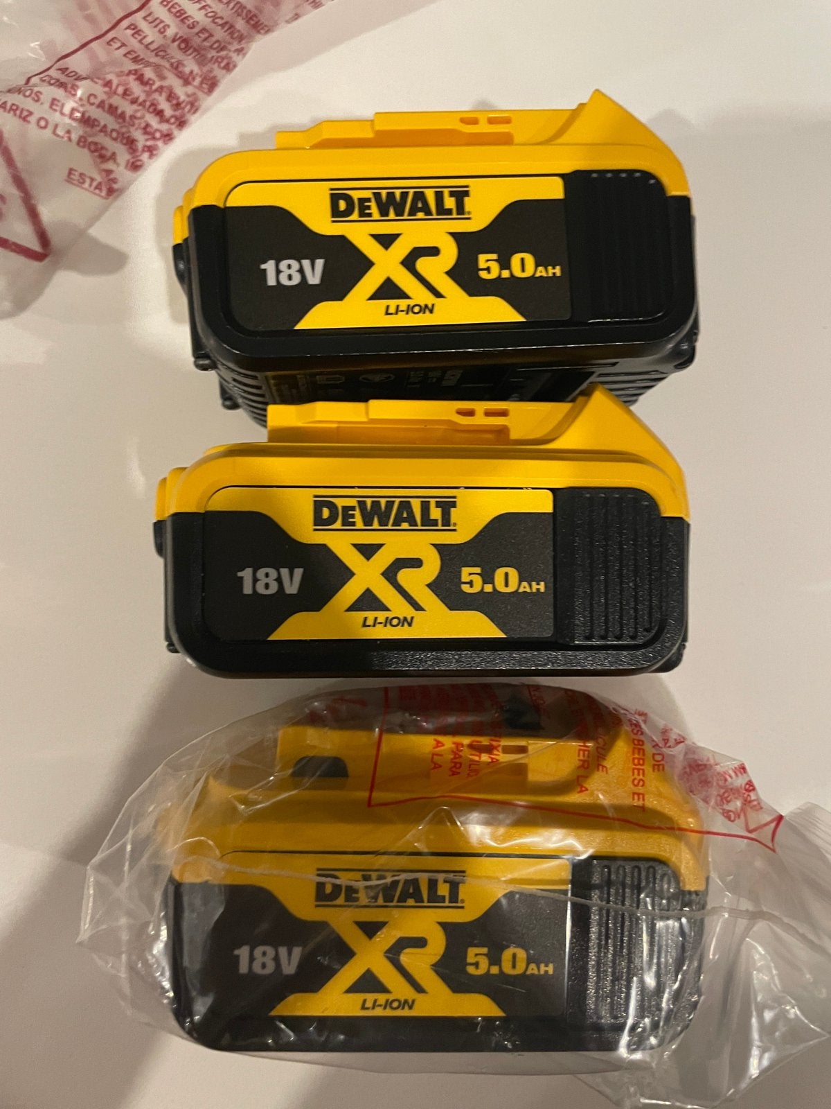 Nieuw dewalt 5ah batterijen, Enlèvement, Comme neuf