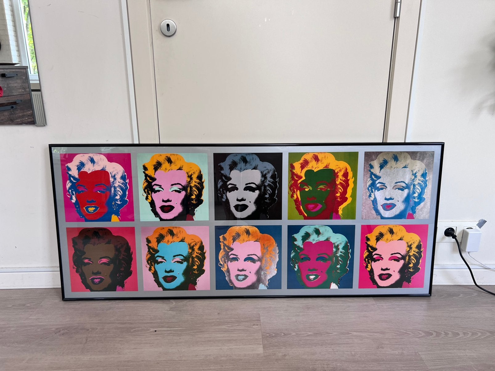 10 Marilyns - Andy Warhol - posterprint met kader, Antiquités & Art, Enlèvement