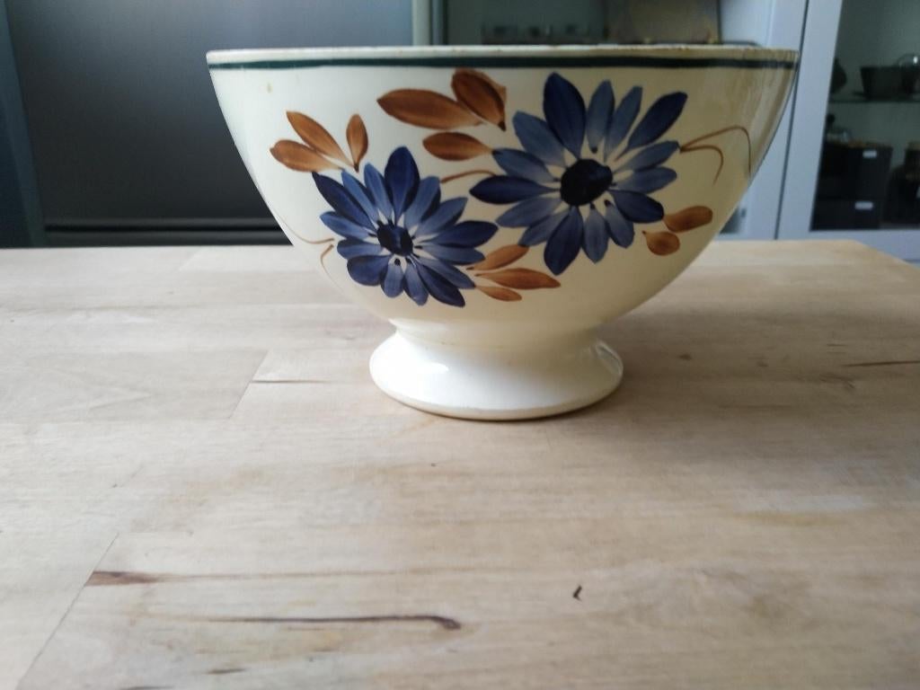 kom made in France- 16 cm diameter en 10 cm hoog, Ophalen of Verzenden