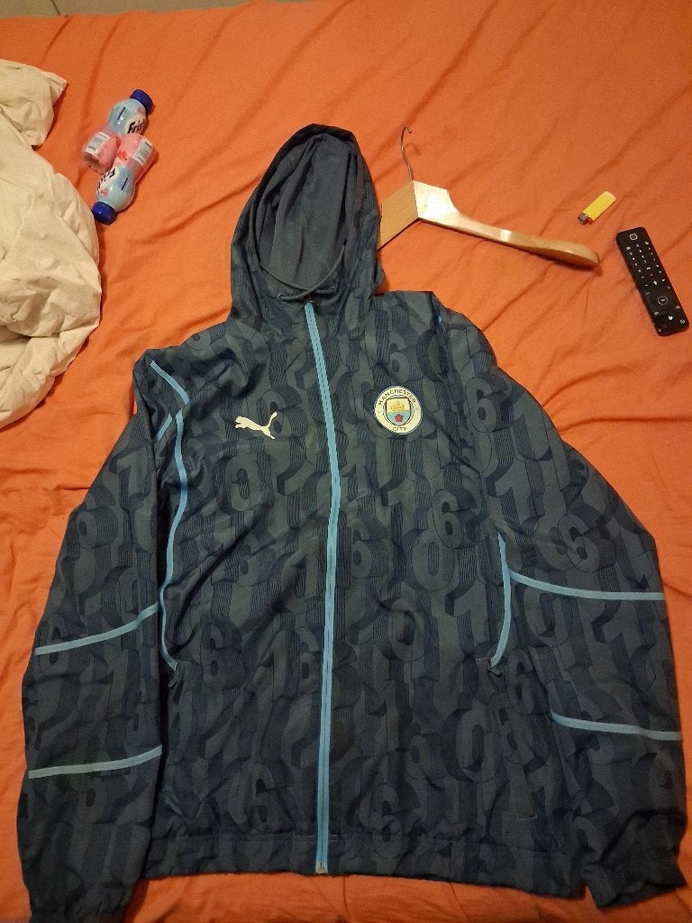 Manchester city trainingsvest van 140 euro, Ophalen, Maat XL, Nieuw, Trainingspak