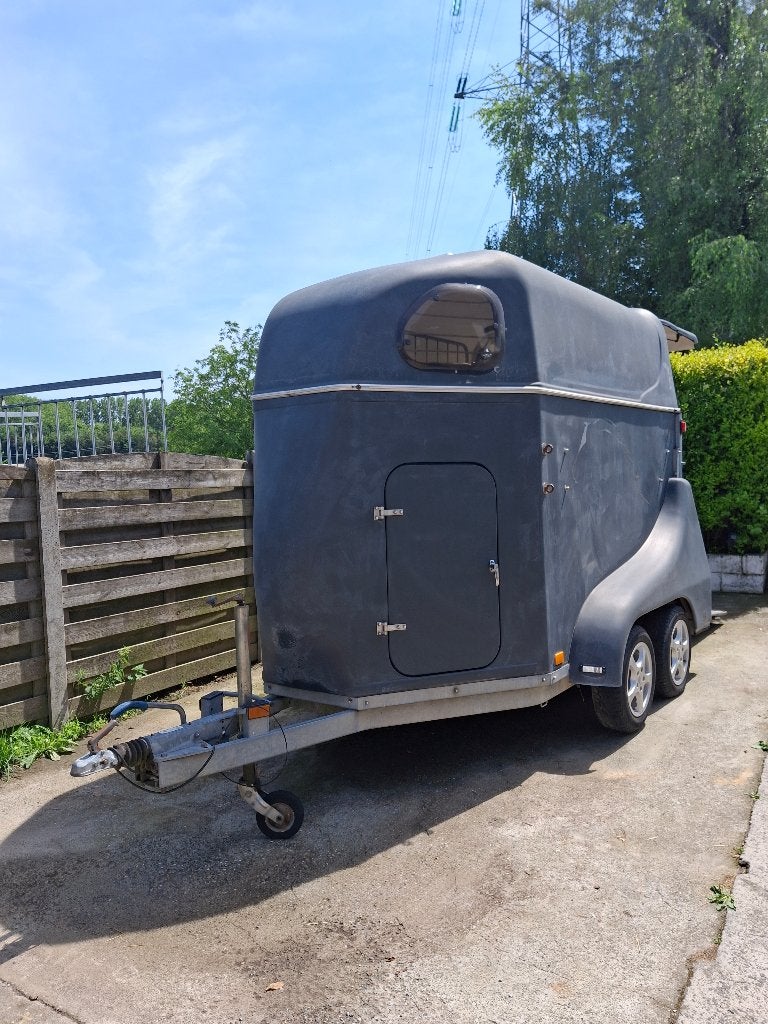 Van 2 chevaux, Enlèvement, Utilisé, Polyester, Remorque 2 chevaux