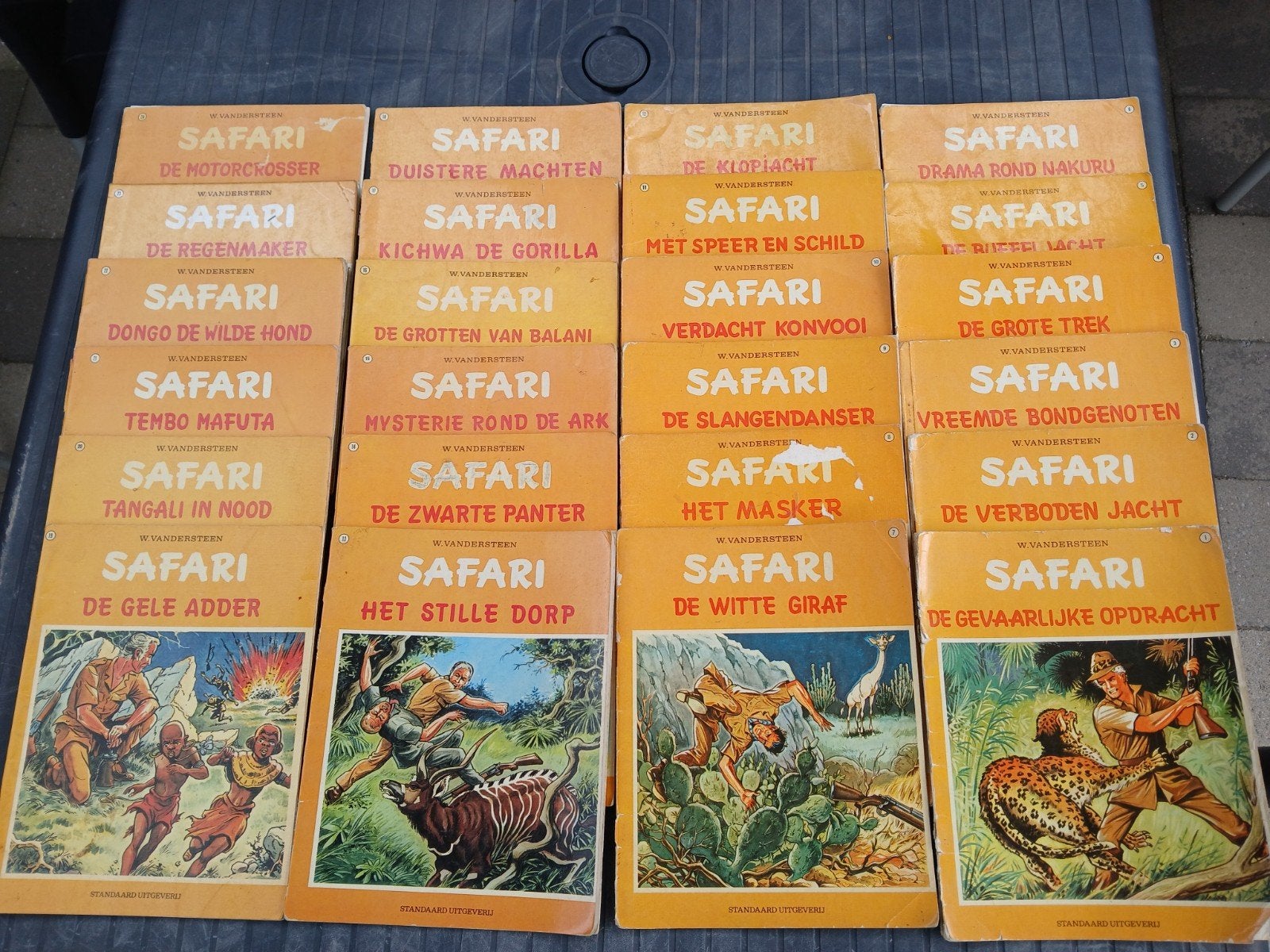 Safari, Boeken, Stripverhalen, Complete serie of reeks, Ophalen of Verzenden, Gelezen