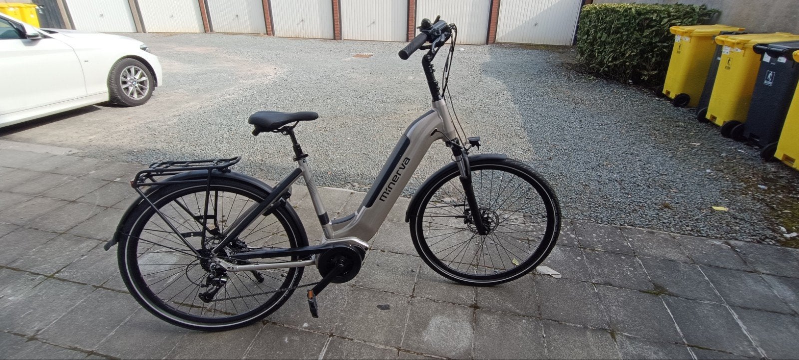 Minerva Volos elektrische fiets, Ophalen