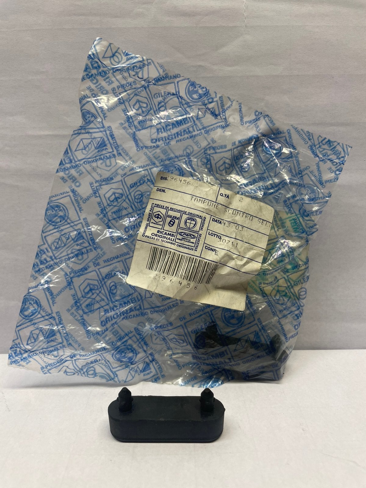 Piaggio buddy seat rubbers, Fietsen en Brommers, Ophalen of Verzenden, Nieuw