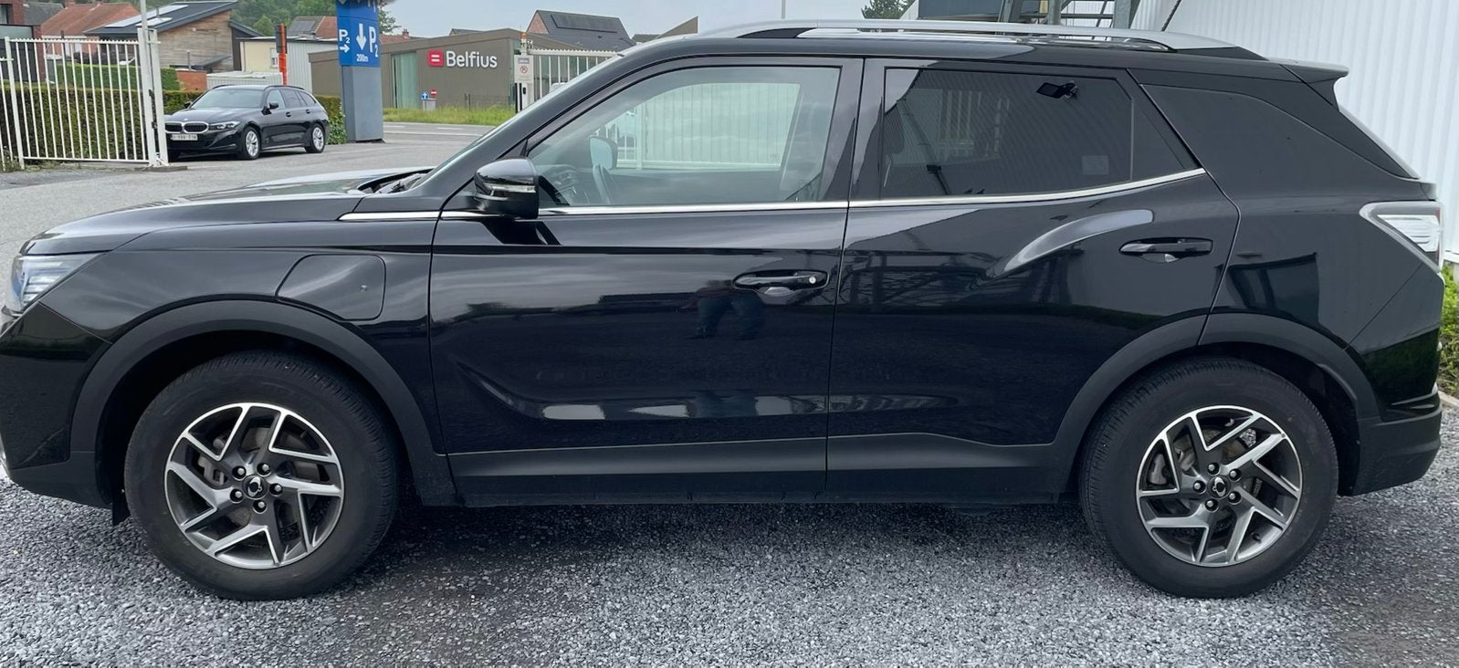 SsangYong Korando e-motion full option, Auto's, Automaat, Zwart, Leder, Elektrisch