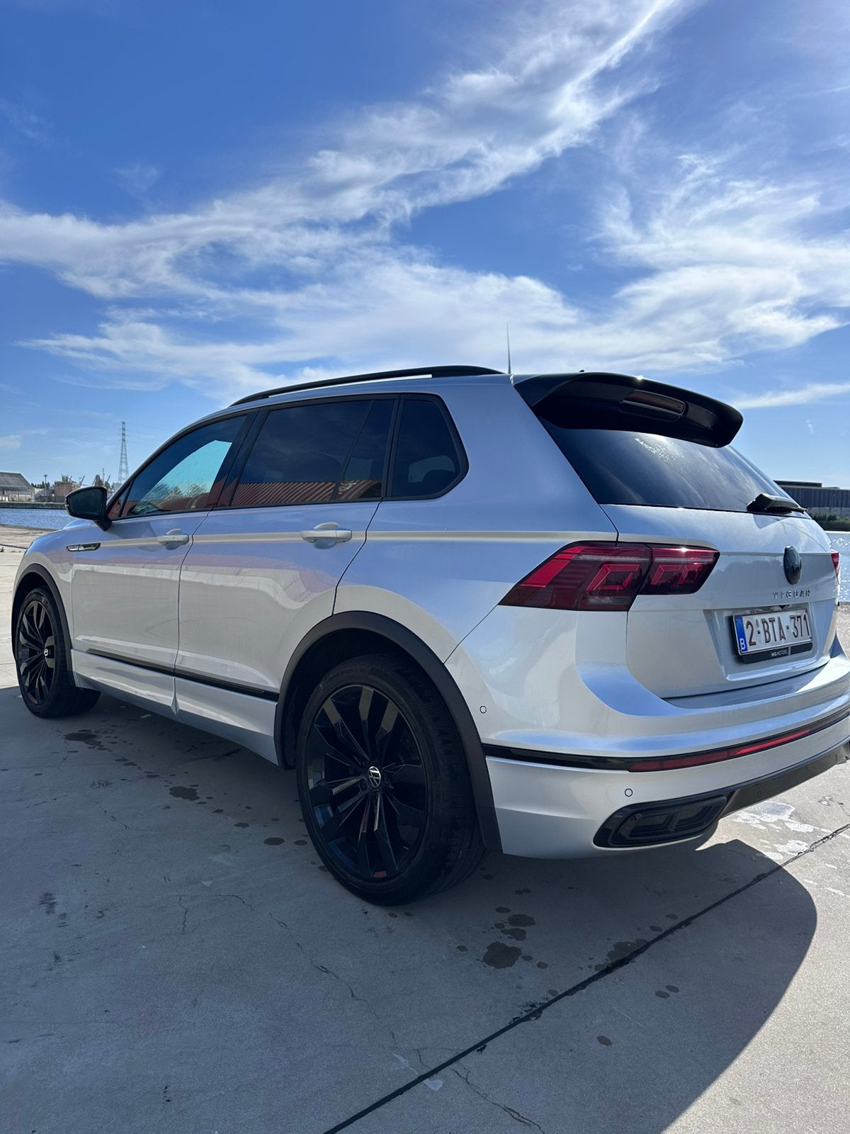 Volkswagen Tiguan, Auto's, Volkswagen, Automaat, Zwart, Leder en Stof, Particulier