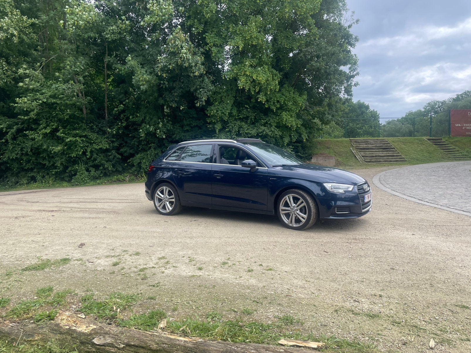 Audi A3 G-Tron 2017, Cuir, Climatisation automatique, Noir, 5 portes