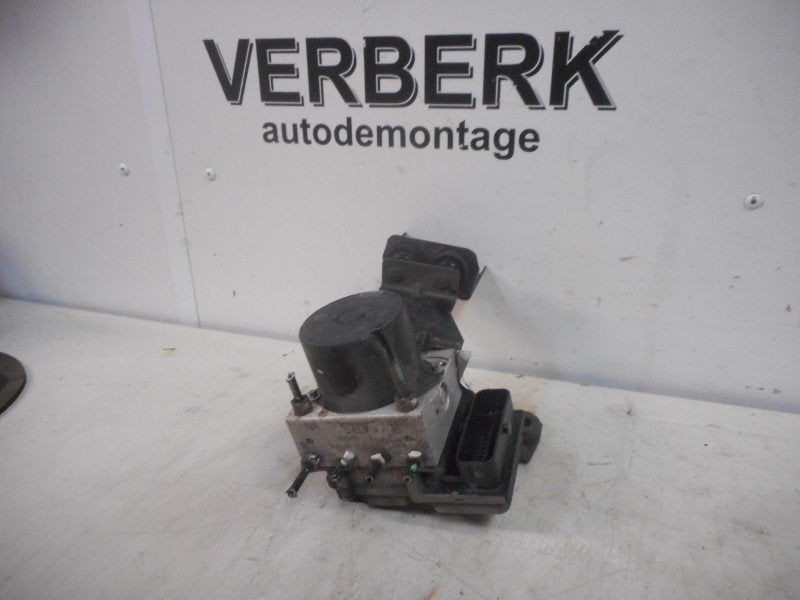 BLOC ABS (FREINS ANTI-BLOCAGE) Fox (5Z) (vw5z0614117b), Autos : Pièces & Accessoires, Utilisé, Volkswagen