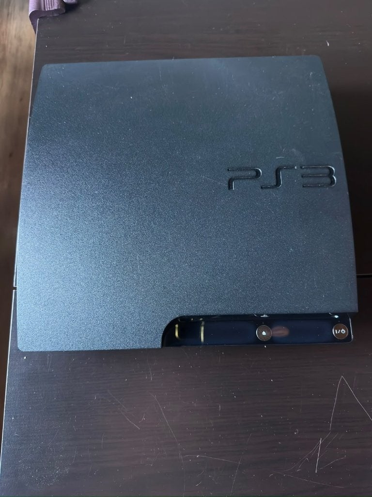 Playstation 3 + 3 controllers, Games en Spelcomputers, Zo goed als nieuw, Met 3 controllers of meer, Slim, 250 GB