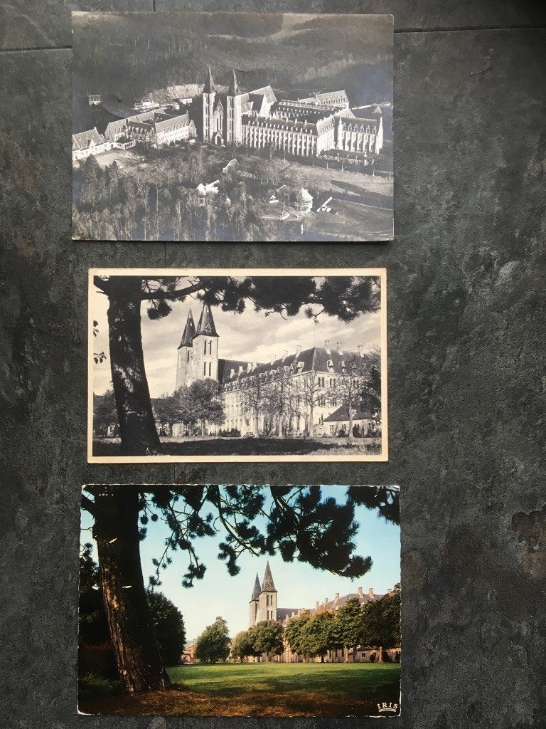3 postkaarten abdij Maredsous, Verzamelen, Postkaarten | België, Ophalen of Verzenden, Namen