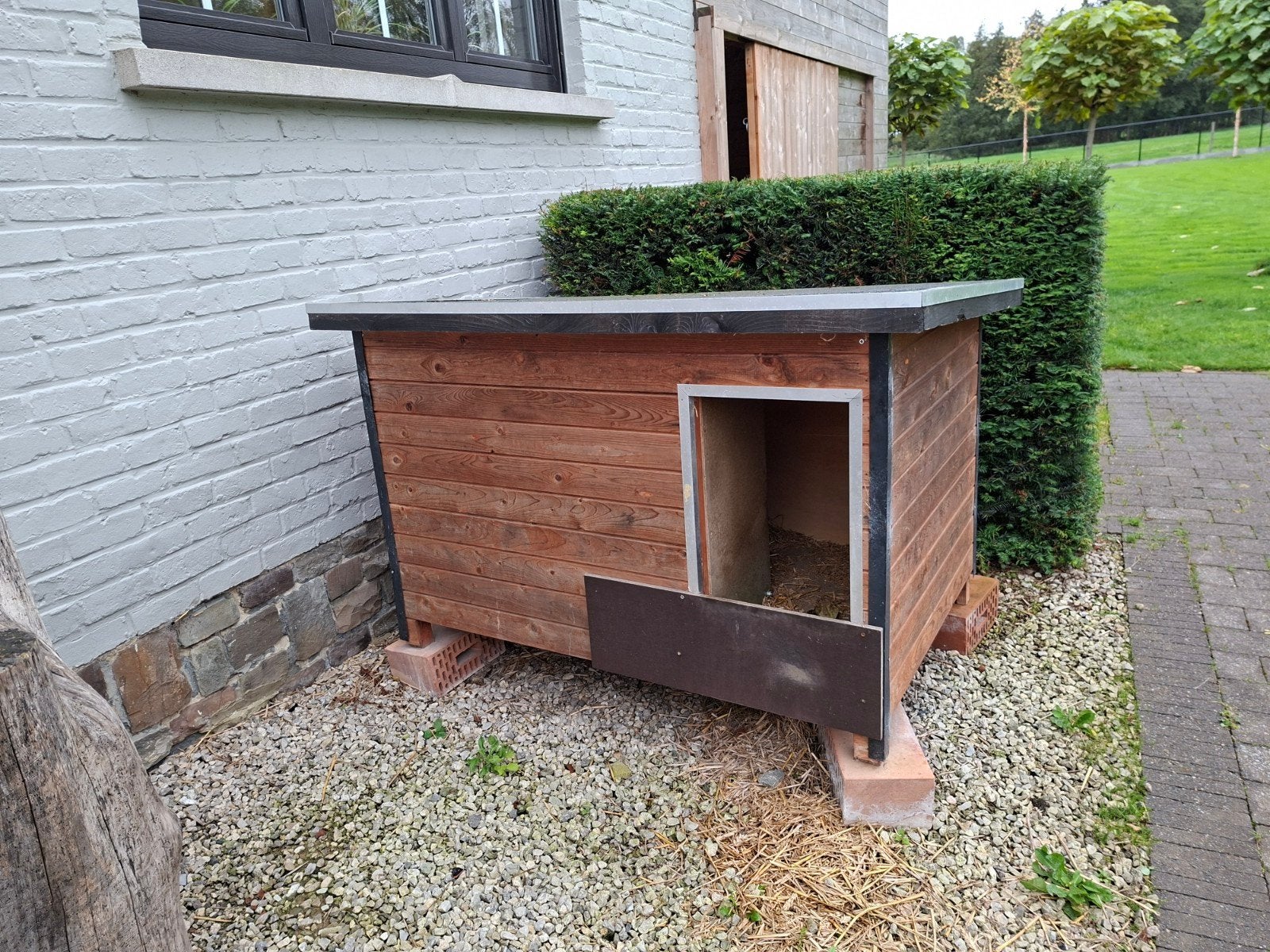 Hondenhok geisoleerd, Dieren en Toebehoren, Ophalen, Hondenhok