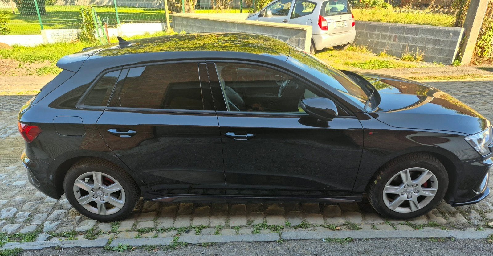 Audi A3 8Y Sportback 1500TSFI G-Tron CNG-ESSENCE S-line, Automaat, Zwart, CNG (Aardgas), Zwart