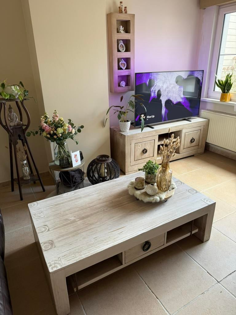 Salontafel / tv-meubel / accessoire, Huis en Inrichting, Ophalen