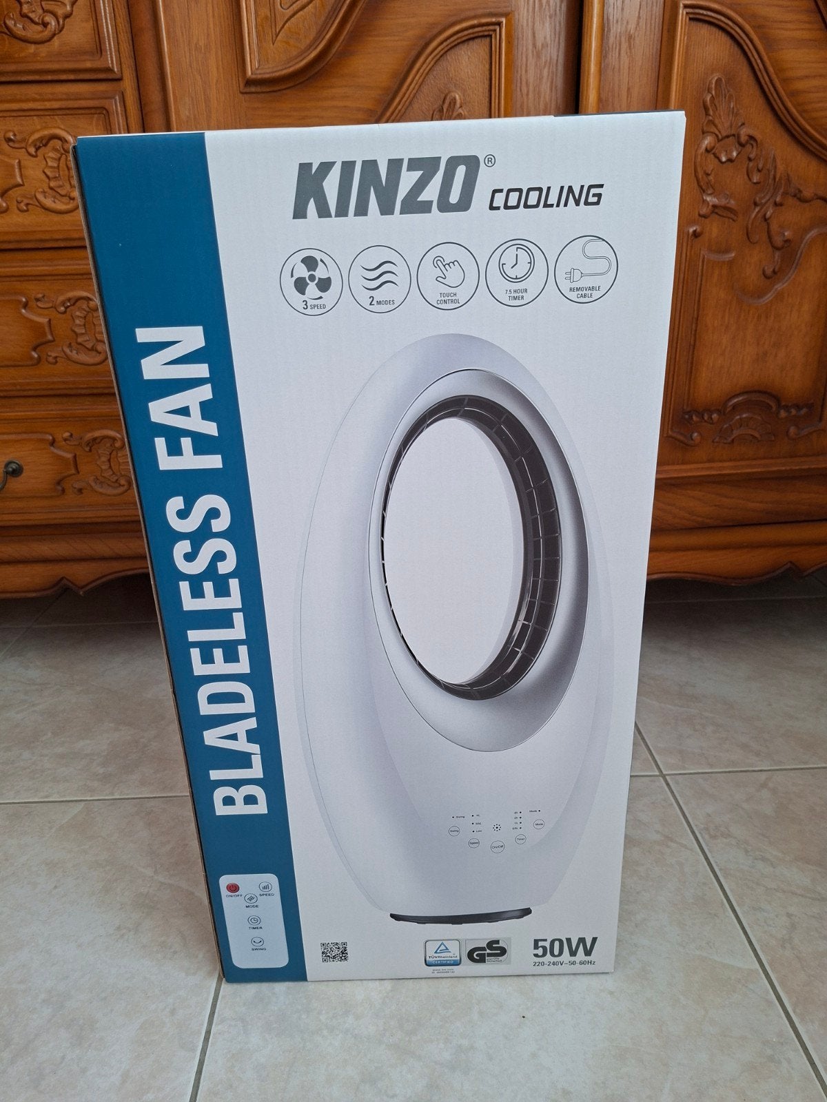 Super ventilateur. Nouveau et scellé !

Rendez-vous sur Brux