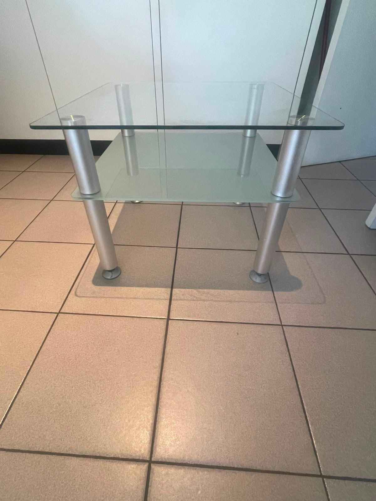 Moderne glazen salontafel, Ophalen, Zo goed als nieuw, Vierkant, Glas