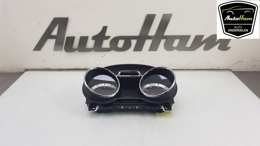COCKPIT Opel Adam (01-2012/12-2019) (|13433297|39004996|), Auto-onderdelen, Gebruikt, Opel