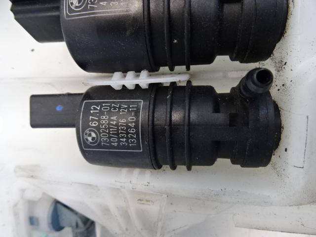 LAVE-GLACE POMPE AVANT BMW X1 (E84) (01-2009/06-2015), Utilisé, BMW