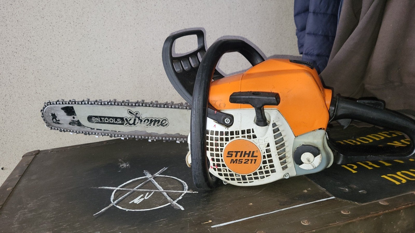 stihl kettingzaag.MS211 werkende weggezet vorige winter., Ophalen